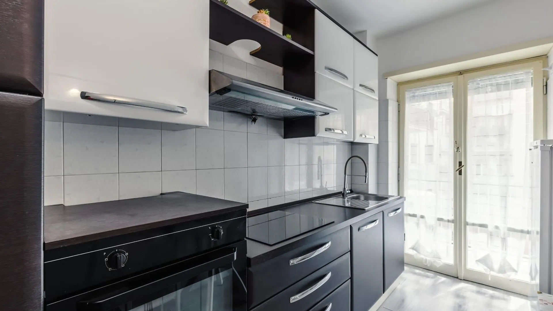 Veturia Hotel Rome 0*,  Italy